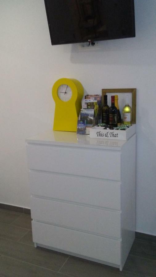 Apartma Neza *
